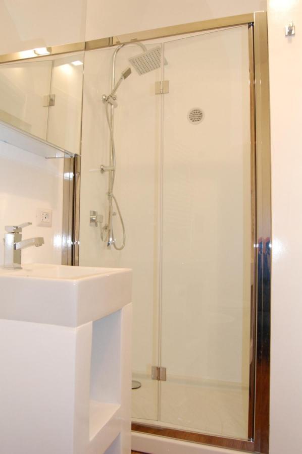 Central Suite Apartment Bari Extérieur photo